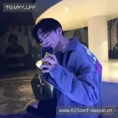 仲灵楚